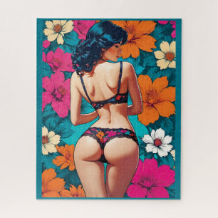 Pop Art freches Mädchen in floraler Unterwäsche Te