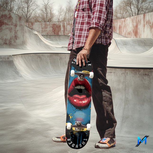 Pop Art Lips with Comic Expressions - Fett Retro Skateboard (Von Creator hochgeladen)