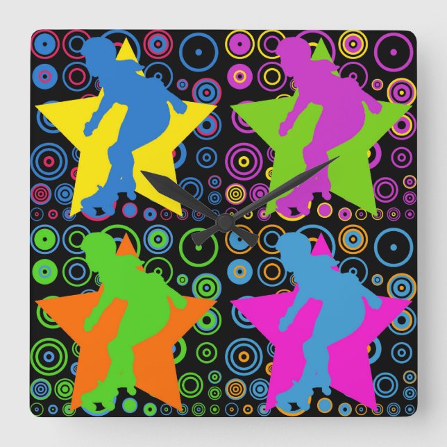 Pop Art Women's Roller Derby Quadratische Wanduhr (Vorderseite)