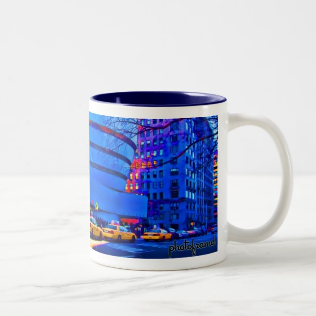 Pop Guggenheim1 Zweifarbige Tasse (Rechts)