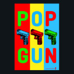 Pop Gun Pop Art Poster<br><div class="desc">Pop Art trifft Waffen (und Gewehre) in diesem frischen Design,  das auf der ikonischen Kunstkultur des modernen Pops der 1960er Jahre basiert. Fügen Sie jedem Raum eine unterhaltsame Farbe hinzu: Kubikmeter,  menschliche Höhle,  Büro,  Garten,  Uni Studentenwohnheim.</div>