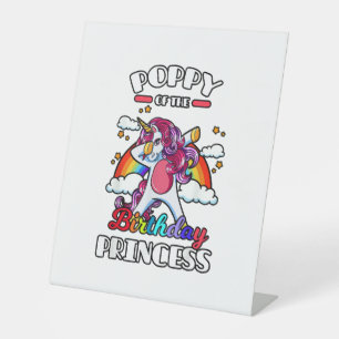 Poppy des Geburtstagsprinzessin-Einhorn-Regenbogen Sockelschild
