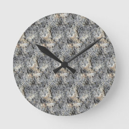 Porous Stone | Gefülltes Muster | Runde Wanduhr