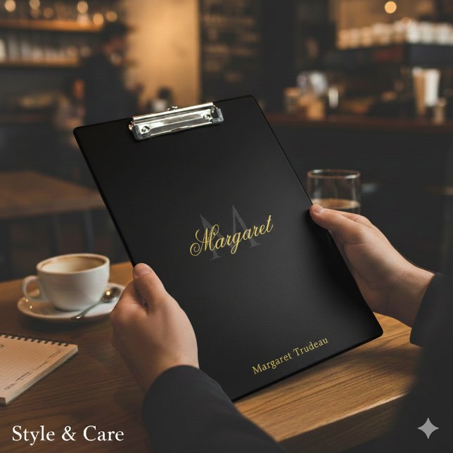 Porte-bloc Nom personnalisé avec monogramme élégant noir (Personalized Name with Stylish Monogram Black Clipboard)