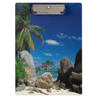 Porte-bloc Seychelles, île de Mahe, plage d'Anse Royale.