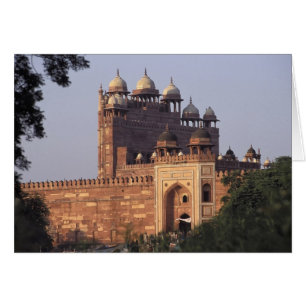 Porte Buland Darwaza (Porte de la Victoire) vers l