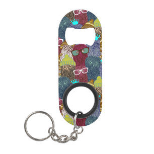 Porte-clé Décapsuleur Chouette dans la couronne