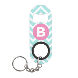 Porte-clé Décapsuleur Monogramme rose vif en chevron bleu clair à la mod