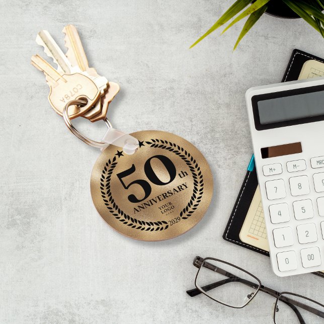 Porte-clés 50e anniversaire d'affaires commémoratif or (50th Business Anniversary Gold Commemorative Keychain
)