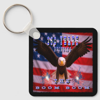 Porte-clés Aigle patriotique apportant le boom