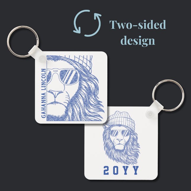 Porte-clés Année d'obtention du diplôme de l'école de mascott (Square Blue Lion keychain allows you to customize the school name and graduation year. )