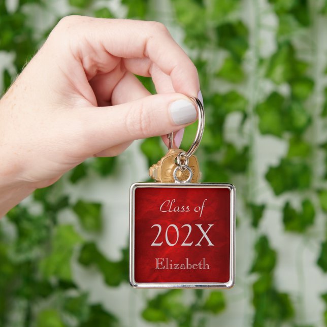 Porte-clés Argent sur le Red Graduation (main)