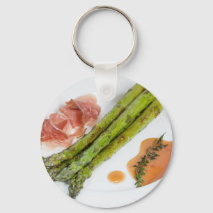 Porte-clés asperges vertes avec jambon et sauce