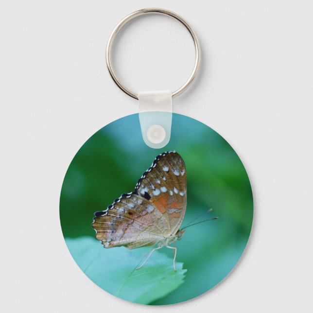 Porte-clés Beau Papillon Danaus Plexippus sur la feuille. (Recto)