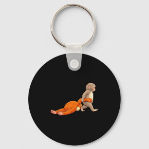 Porte-clés Bébé singe drôle qui frappe mignon animal hommes f