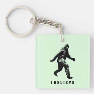 Porte-clés Bigfoot I Believe Customizable Text