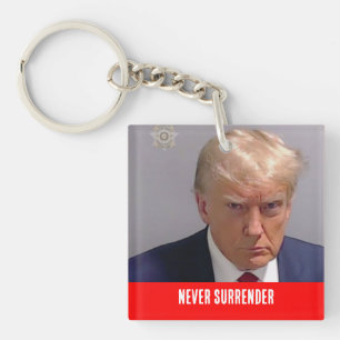 Porte-clés Bouton Ne jamais abandonner Donald Trump 2024