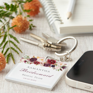 Porte-clés Cadeau de la suite de roses de couleur bordeaux et
