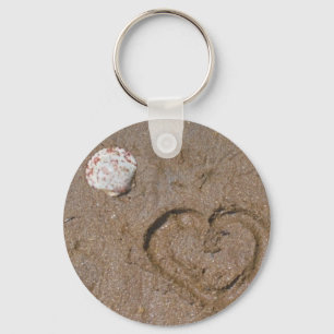 Porte-clés coeur sur la plage coquillages roses