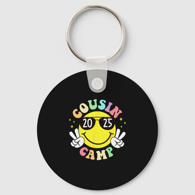 Porte-clés Cousin Camp 2025 Camping Campfire Summer Vacation  (Recto)