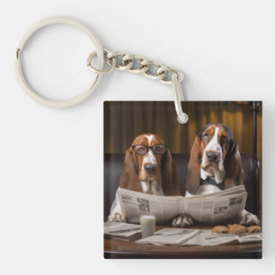 Porte-clés Cute basset hounds lecture de l'actualité