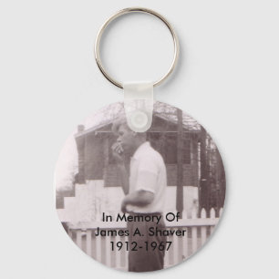 Porte-clés Dans la mémoire de James A. Shaver 1912-1967