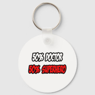 Porte-clés Demi-docteur... demi-super-héros