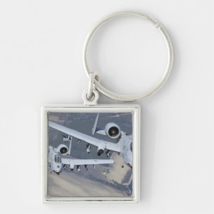 Porte-clés Deux avions A-10C Thunderbolt II volent au format