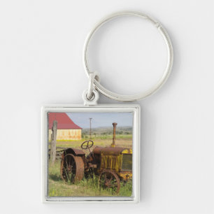 Porte-clés États-Unis, Oregon, Shaniko. Tracteur ancien rouil