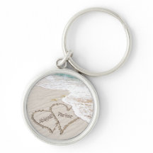 Étoile de mer du bord de mer et cœurs de plage