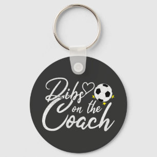 Porte-clés Femme d'entraîneur de football Dibs sur l'entraîne