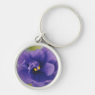 Porte-clés Fleur de fleurs bleues de Violet Saintpaulia Zoomé