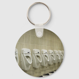 Porte-clés intérieur de salle de toilettes avec rangée d'urin