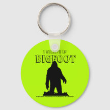 Je crois au porte - clé bigfoot