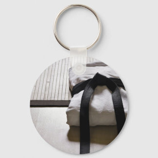 Porte-clés Judo Gi sur le tapis Tatami