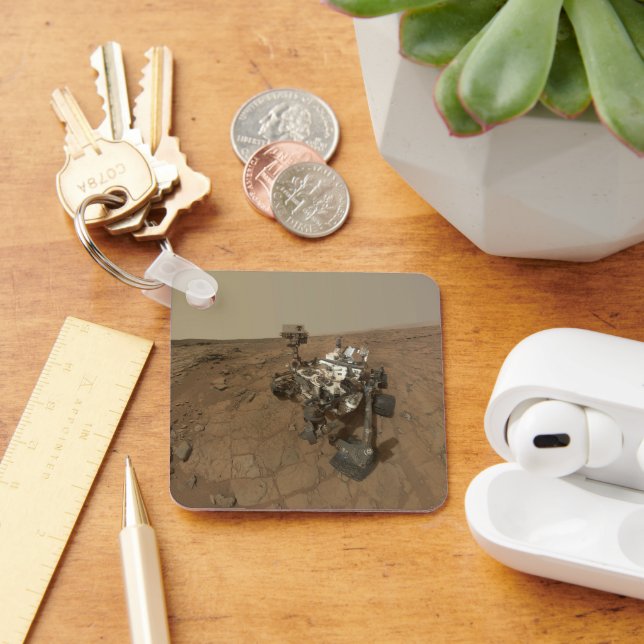 Porte-clés La Curiosité A Rover Sur La Surface De Mars. (Bureau)