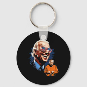 Porte-clés Le Président Biden Rit Trump Pour Emprisonner Les