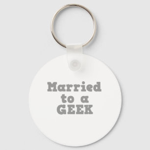 PORTE-CLÉS MARIÉ À UN GEEK