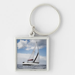 Porte-clés Navigation de yacht en mer ouverte