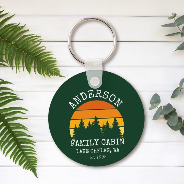 Porte-clés Nom de famille Pine Cabine Arbres Sunset Green (Customize to change text size or text style.)