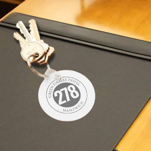 Porte-clés Nom de l'hôtel Plus Numéro de chambre sur un Porte