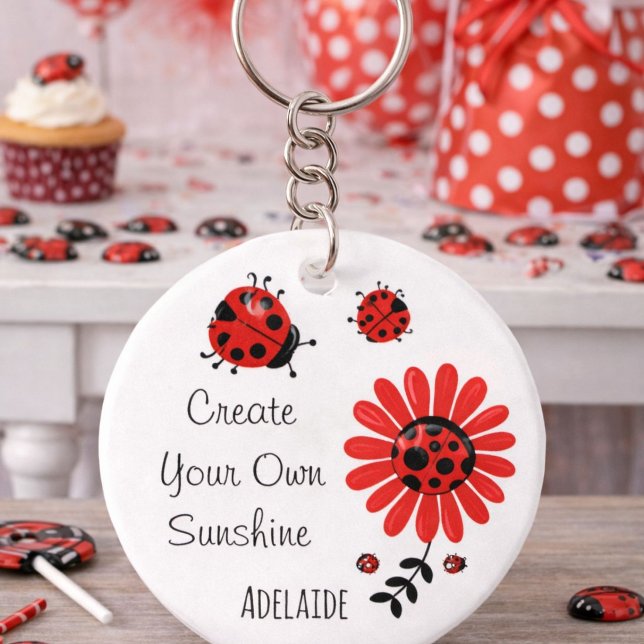Porte-clés Nom personnalisé du bogue rouge moderne mignon (Créateur téléchargé)