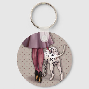 Porte-clés Parisienne et son dalmatien en promenade