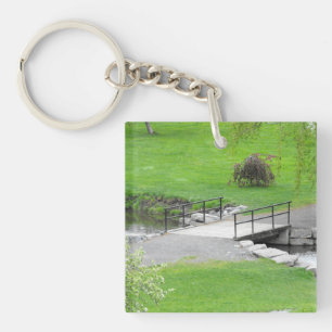 Porte-clés Petit pont au-dessus d'un petit porte - clé de