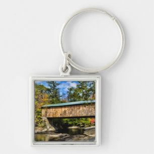 Porte-clés Pont couvert de Montgomery avec feuillage d'automn