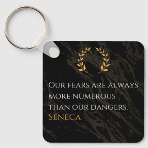 Porte-clés Seneca's Insight : Les peurs comparées aux dangers
