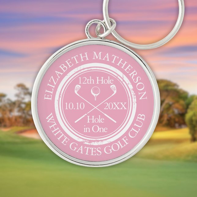 Porte-clés Trou de golf en une femme rose personnalisée (Golf Hole in One Feminine Pink Personalized Keychain)