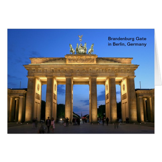 Porte de Brandebourg à Berlin, Allemagne à la nuit (Devant horizontal)
