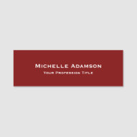 Plat professionnel rouge profond moderne