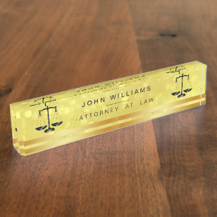 Porte-nom Pour Bureau Confettis juridiques d'échelle d'or d'avocat